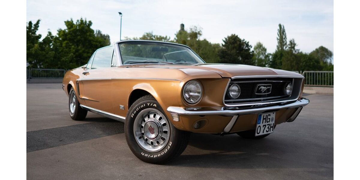 Ford Mustang 3.528 km 61.250 &euro; Usingen 61250