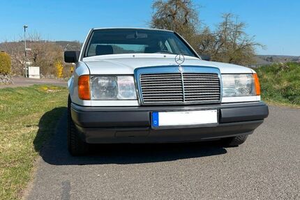 Mercedes-Benz E 260 152.000 km 8.800 &euro; buseck 35418