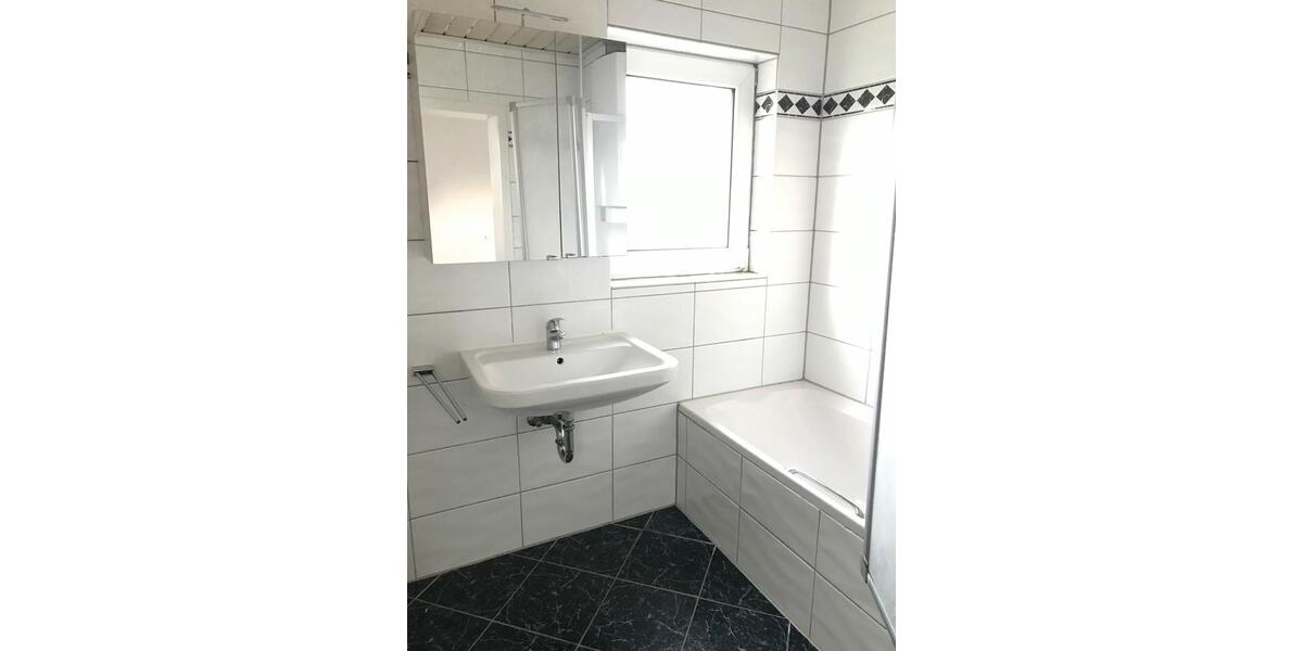 Dachgeschoßwohnung Hüttenberg - 3 Zimmer, 70 m&sup2;, 725&euro; | Angebot:25991896