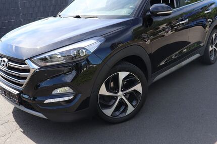 Hyundai TUCSON 146.563 km 15.990 &euro; Heuchelheim b. Giessen 35452