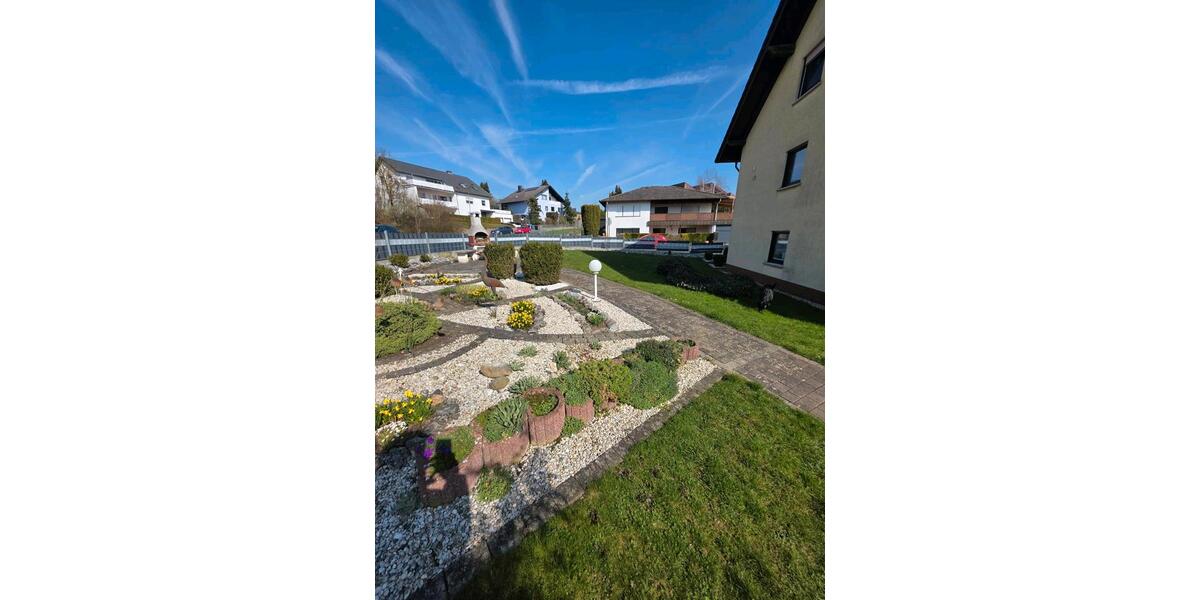 Etagenwohnung Pohlheim - 3 Zimmer, 100 m&sup2;, 960&euro; | Angebot:25883067