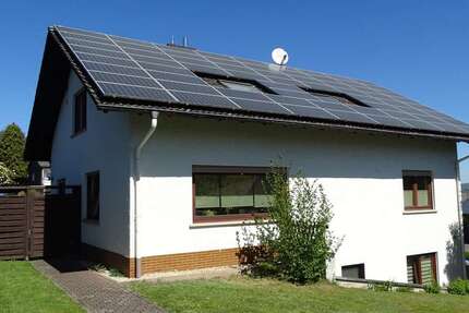 Haus Wetzlar Steindorf - 8 Zimmer, 229 m&sup2;, 585.000&euro; | Angebot:26462488