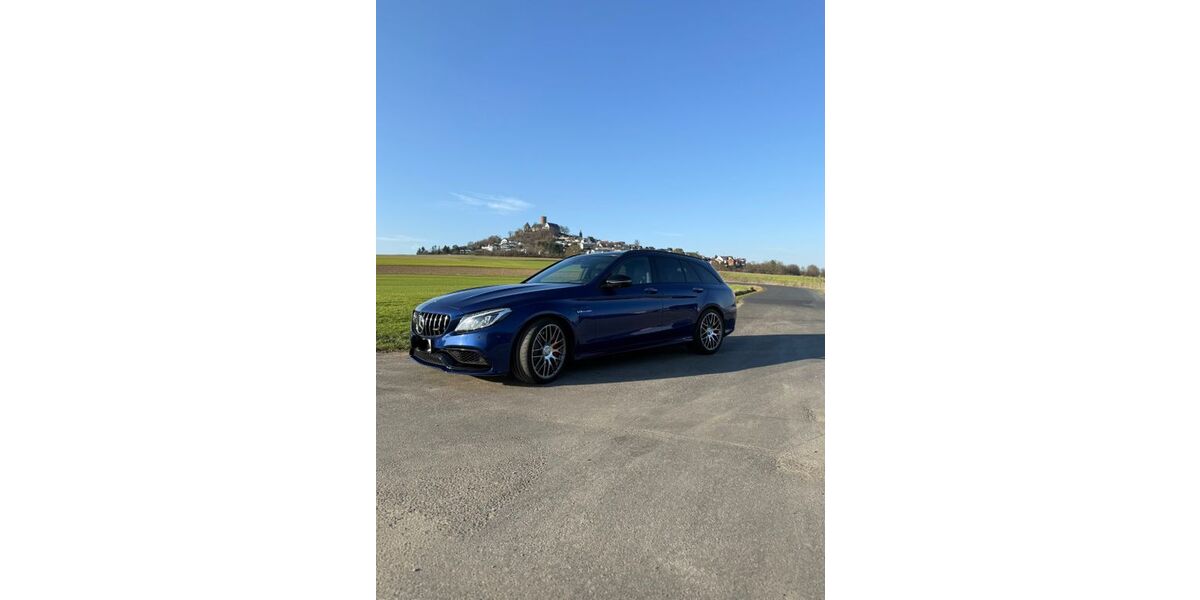 Mercedes-Benz C 63 AMG 31.610 km 54.900 &euro; Biebertal 35444
