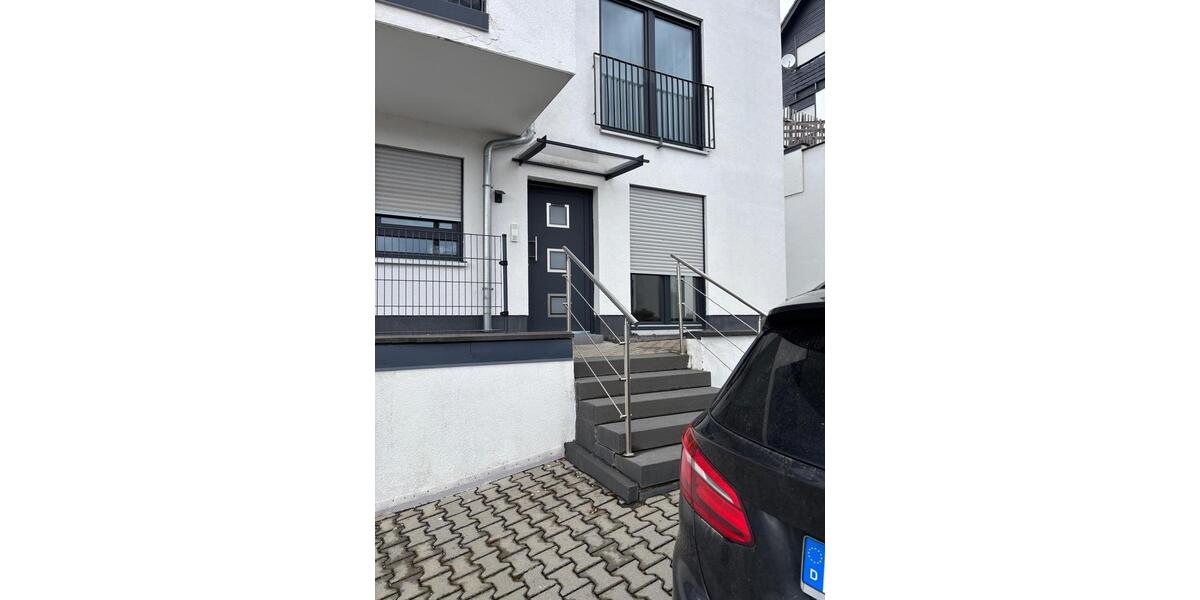 Erdgeschoßwohnung Staufenberg - 3.5 Zimmer, 80 m&sup2;, 279.000&euro; | Angebot:25973414