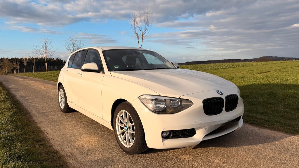 BMW 116 297.000 km 5.300 &euro; Schöffengrund 35641