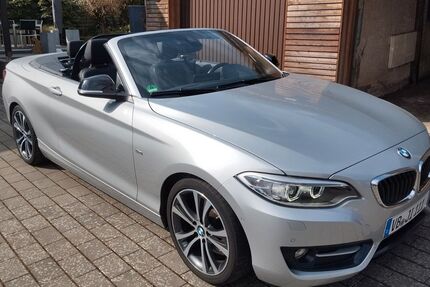 BMW 225 107.000 km 19.000 &euro; Mücke 35325