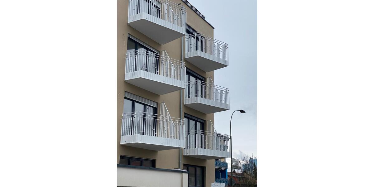 Erdgeschoßwohnung Gießen - 4 Zimmer, 95 m&sup2;, 1.300&euro; | Angebot:24962052