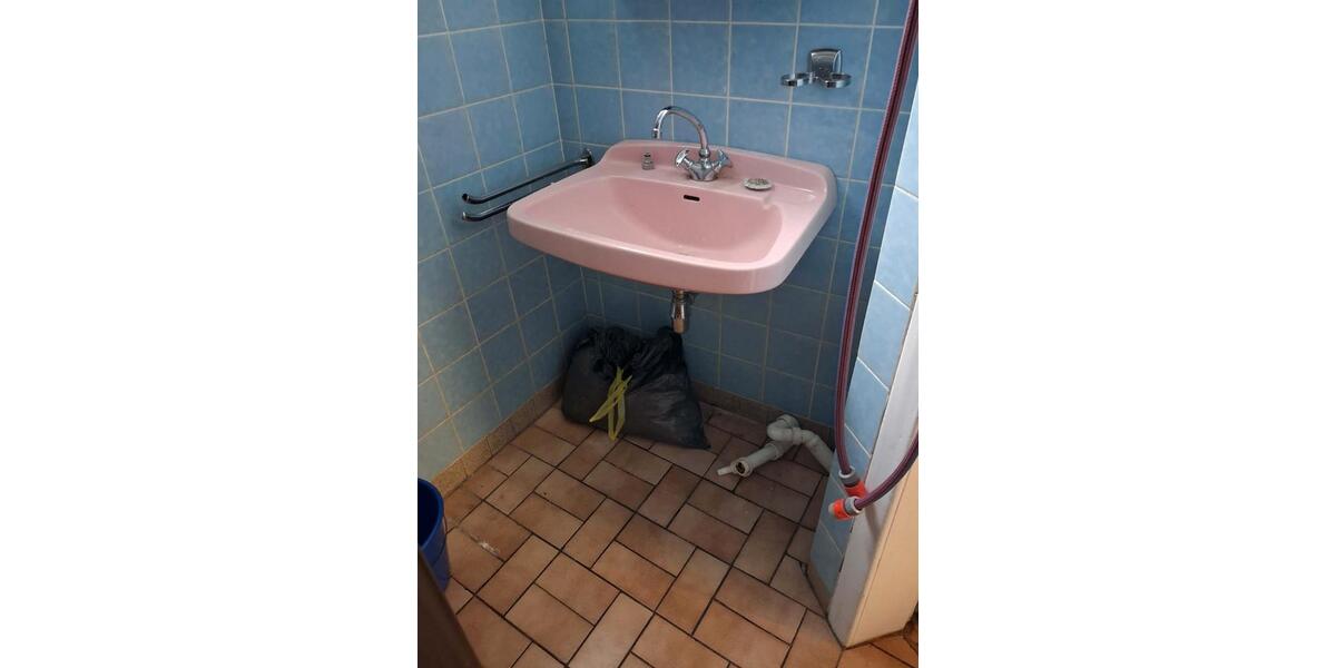 Erdgeschoßwohnung Langgöns - 2 Zimmer, 64 m&sup2;, 400&euro; | Angebot:25332193