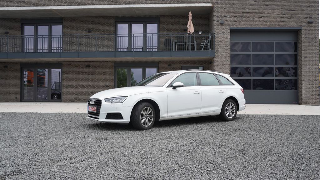 Audi A4 246.770 km 12.900 &euro; Mücke 35325