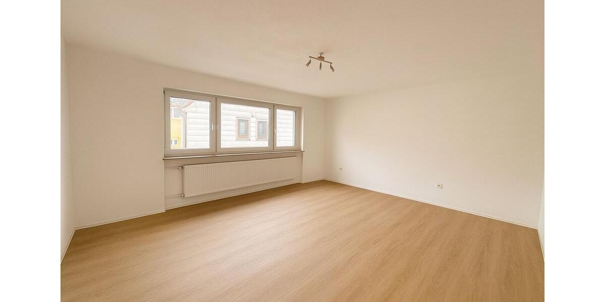 Etagenwohnung Münzenberg - 5 Zimmer, 150 m&sup2;, 1.300&euro; | Angebot:25936590