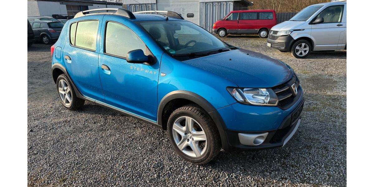 Dacia Sandero 92.000 km 5.800 &euro; Linden 35440