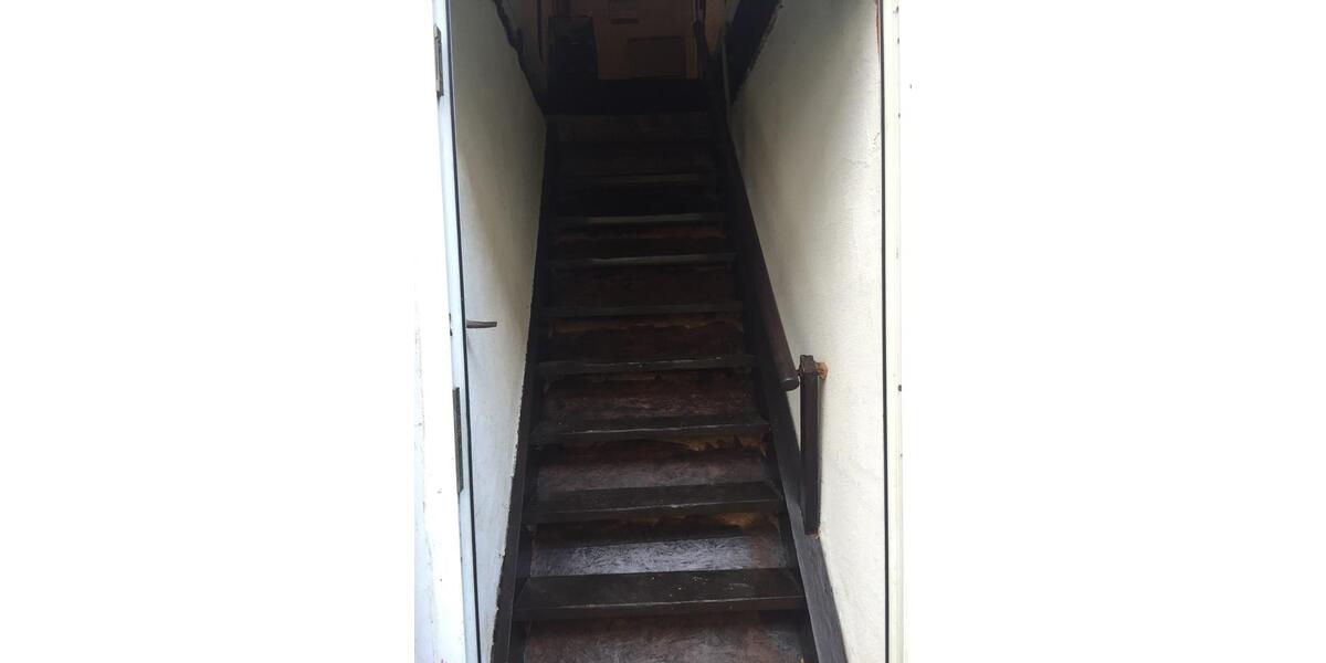 Dachgeschoßwohnung Linden - 2 Zimmer, 40 m&sup2;, 700&euro; | Angebot:24868894