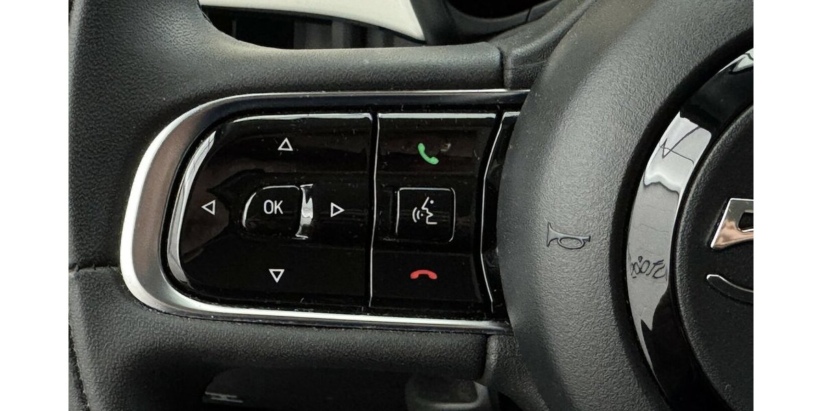 Fiat 500e Icon 42 kWh FULL-LED,Carplay,Kamera 11.300 km 20.350 &euro; Lich 35423