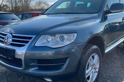 VW Touareg 143.114 km 10.499 &euro; Gladenbach 35075