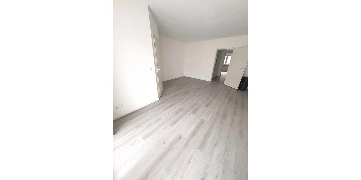 Etagenwohnung Gießen - 2 Zimmer, 50 m&sup2;, 870&euro; | Angebot:25782762