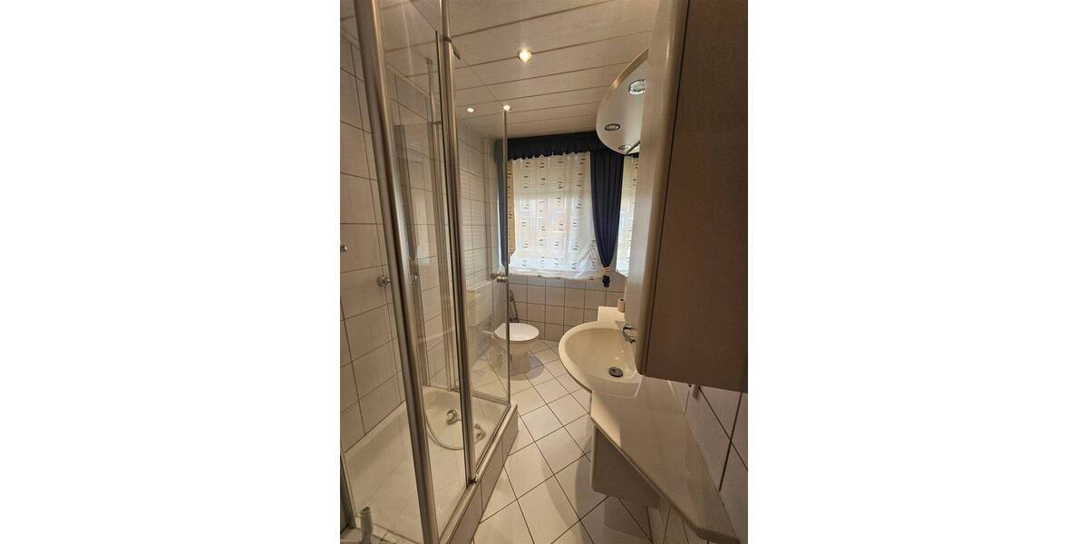 Mehrfamilienhaus, Wohnhaus Bad Endbach - 7 Zimmer, 160 m&sup2;, 269.000&euro; | Angebot:26702901
