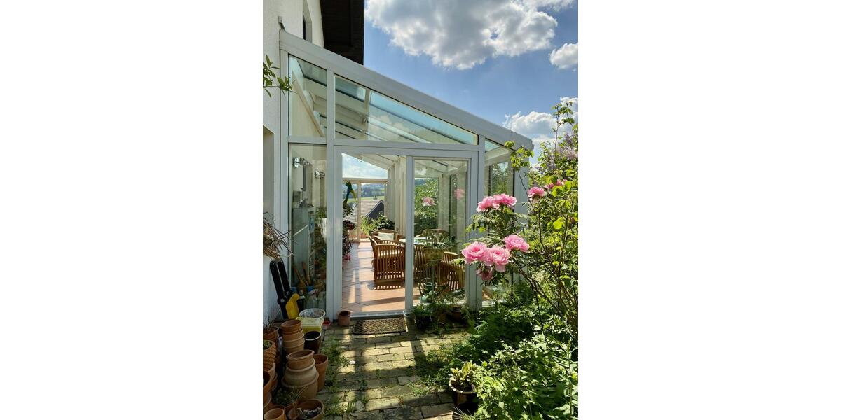 Einfamilienhaus Sinn - 8 Zimmer, 232 m&sup2;, 460.000&euro; | Angebot:23583153