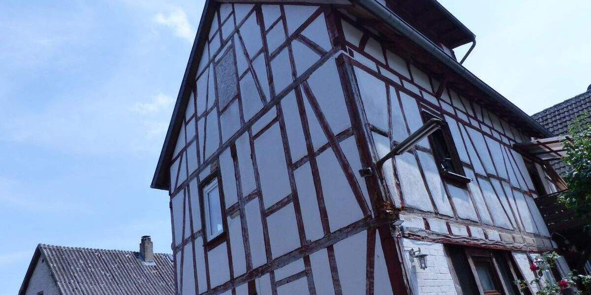 Einfamilienhaus Hüttenberg Volpertshausen - 5 Zimmer, 275.000&euro; | Angebot:25683223