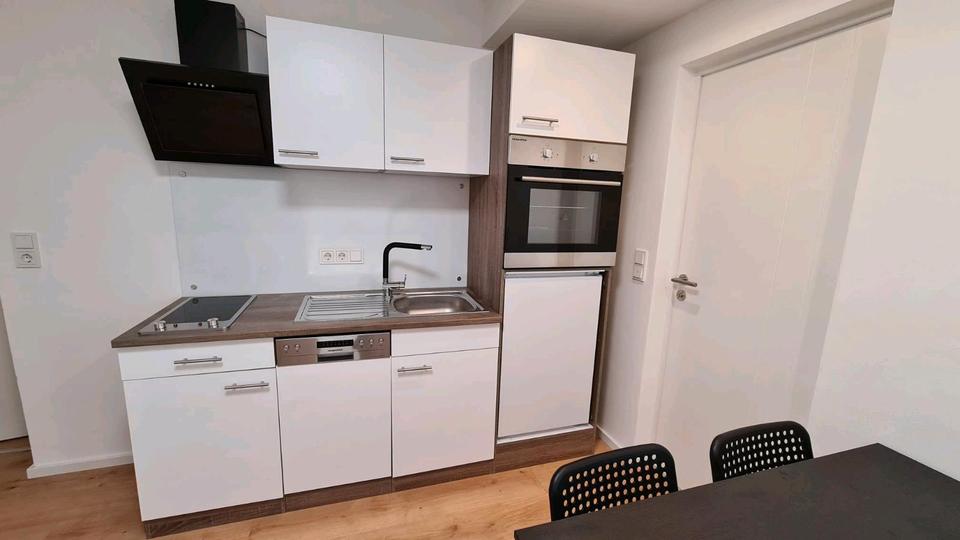 Etagenwohnung Gießen Allendorf - 2 Zimmer, 89 m&sup2;, 995&euro; | Angebot:26670539