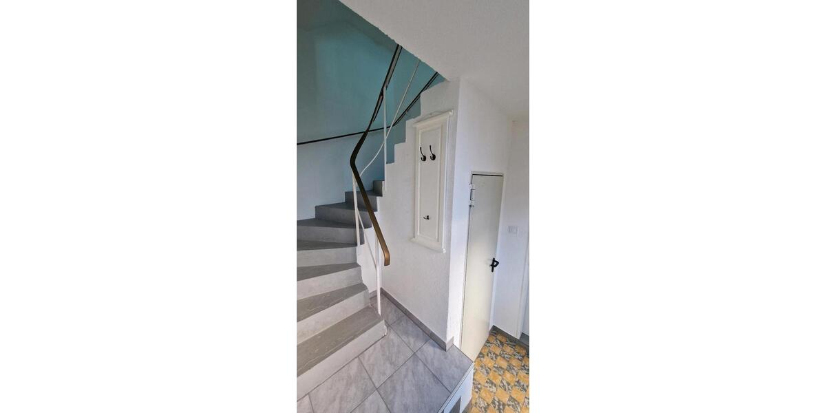 Etagenwohnung Münzenberg - 3 Zimmer, 80 m&sup2;, 700&euro; | Angebot:25967907