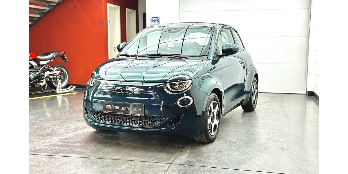 Fiat 500e Action Carplay Android Automatik 1.Hand 26.891 km 13.440 &euro; Lich 35423
