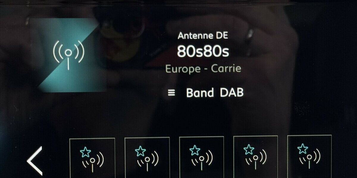 DS Automobiles DS7 E-Tense 300 kW Performance Line + 4x4 28.999 km 27.970 &euro; Lich 35423