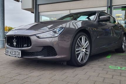 Maserati Ghibli 89.000 km 29.050 &euro; Gießen 35394