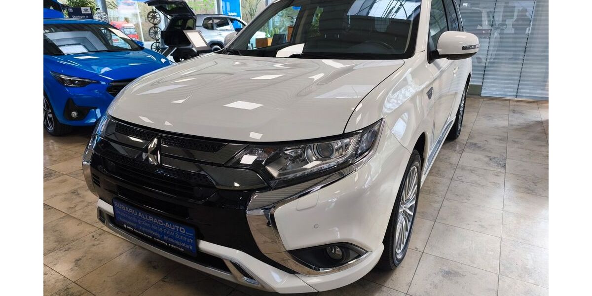 Mitsubishi Outlander 54.415 km 23.390 &euro; Friedberg 61169