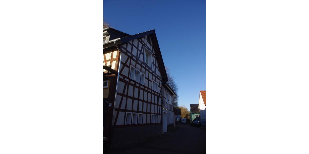 Erdgeschoßwohnung Gemünden (Felda) - 3 Zimmer, 100 m&sup2;, 920&euro; | Angebot:24644112