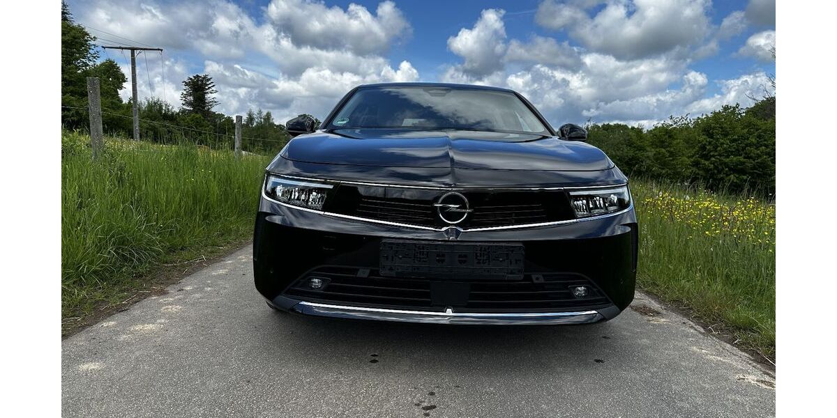 Opel Astra 23.400 km 18.900 &euro; Rabenau 35466