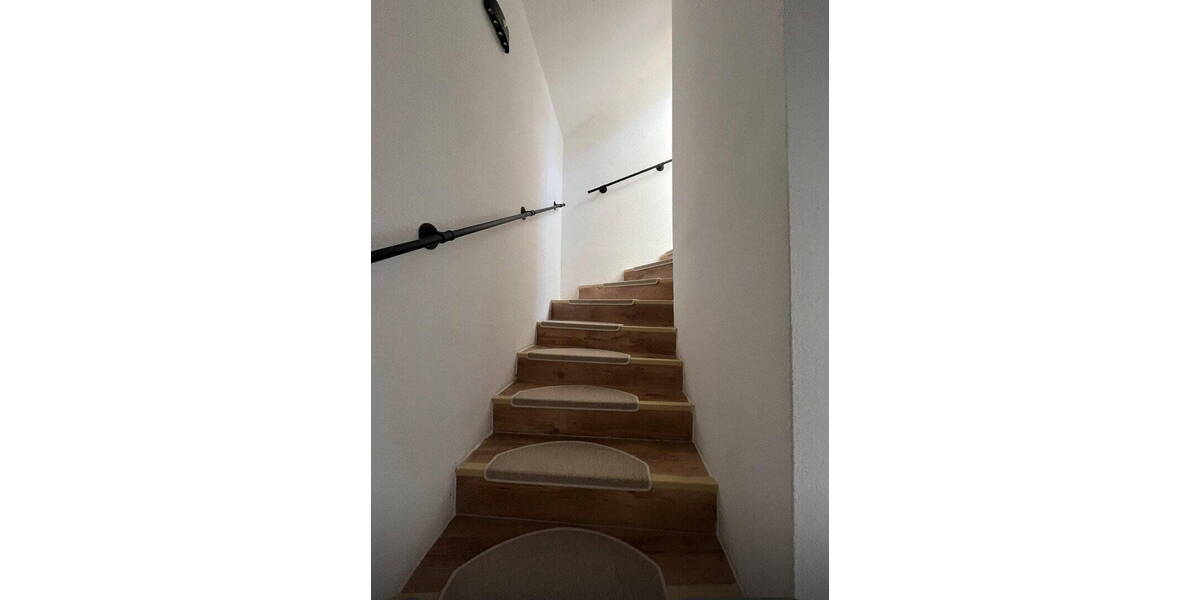 Reihenmittelhaus Waldsolms OT Brandoberndorf Brandoberndorf - 5 Zimmer, 154 m&sup2;, 350.000&euro; | Angebot:26048748