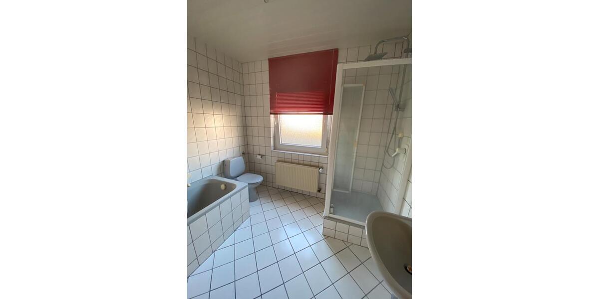 Einfamilienhaus Sinn - 5 Zimmer, 155 m&sup2;, 980&euro; | Angebot:25977479