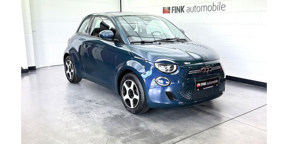Fiat 500e 9.751 km 14.920 &euro; Lich 35423