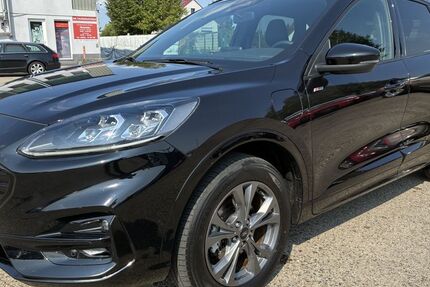 Ford Kuga 92.500 km 18.999 &euro; Butzbach 35510