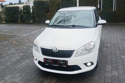 Skoda Fabia 131.100 km 5.450 &euro; Wölfersheim 61200