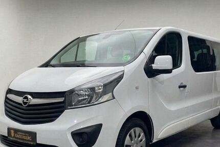 Opel Vivaro 80.500 km 18.900 &euro; Gießen 35396