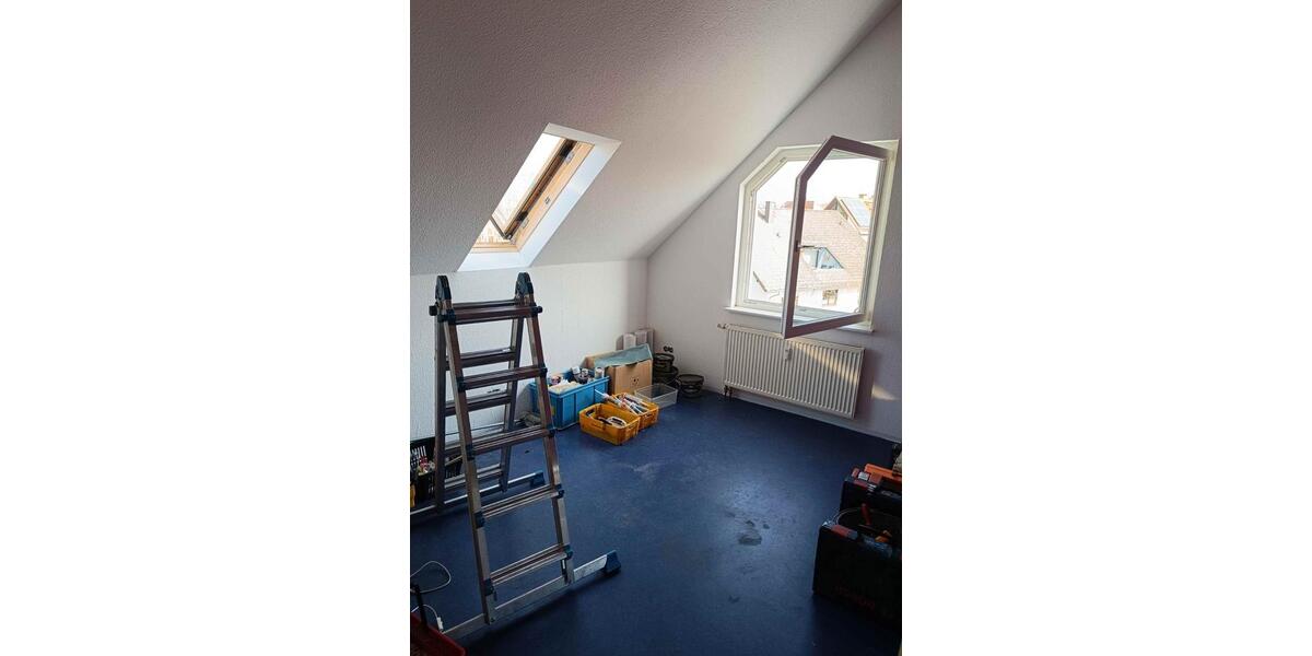 Dachgeschoßwohnung Aßlar - 3 Zimmer, 73 m&sup2;, 580&euro; | Angebot:25873633