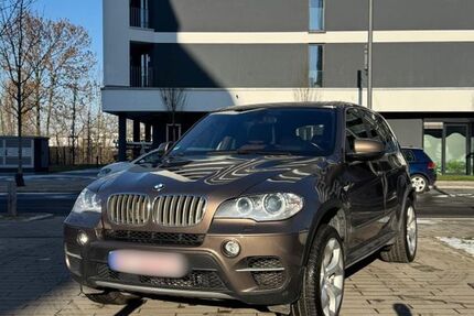 BMW X5 181.000 km 16.000 &euro; Frankfurt am Main 65931