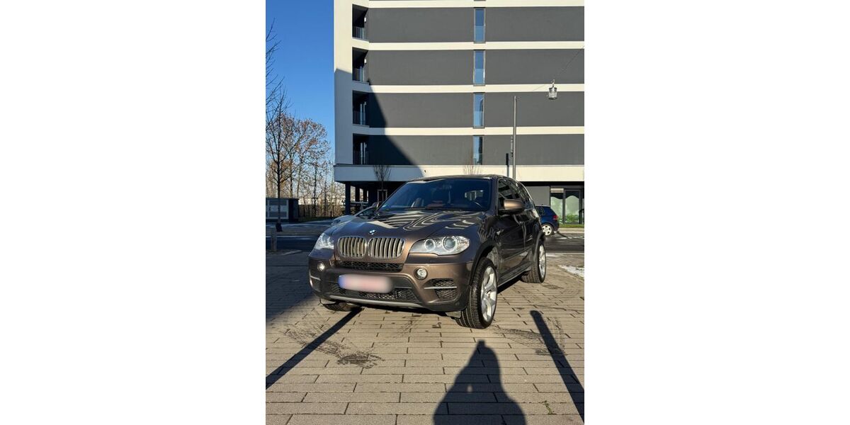BMW X5 181.000 km 16.000 &euro; Frankfurt am Main 65931