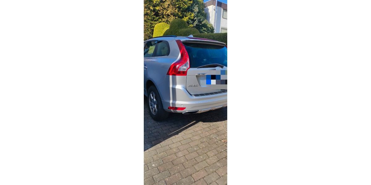 Volvo XC60 173.000 km 10.300 &euro; Ehringshausen 35630