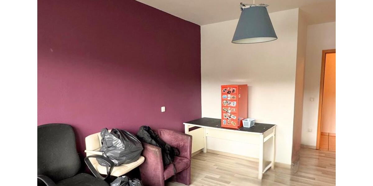 Etagenwohnung Hohenahr - 4 Zimmer, 140 m&sup2;, 1.000&euro; | Angebot:25235004