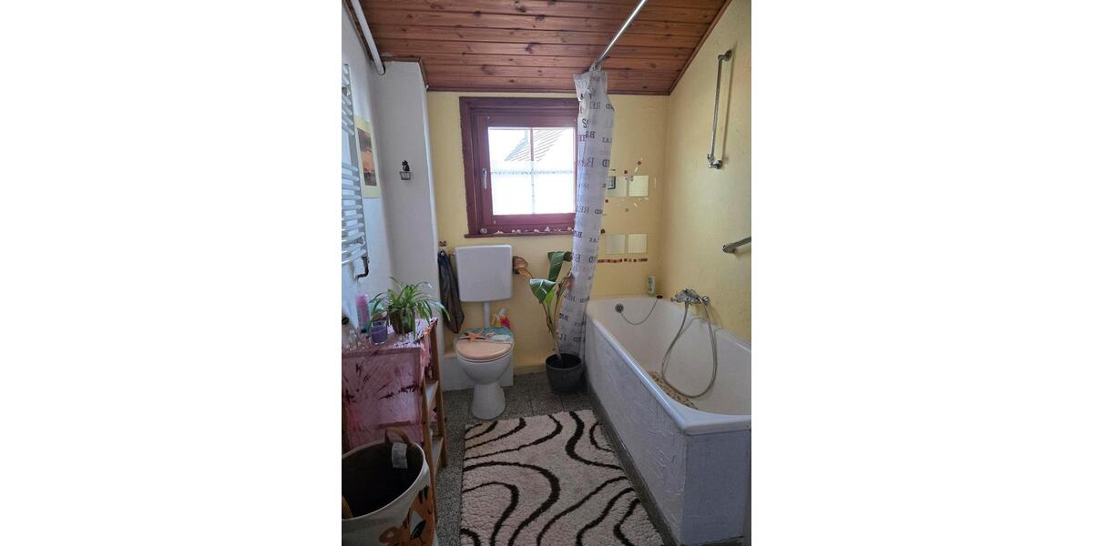 Einfamilienhaus Löhnberg - 6 Zimmer, 150 m&sup2;, 325.000&euro; | Angebot:25421206