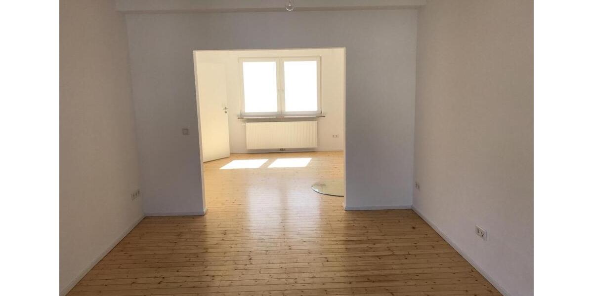 Erdgeschoßwohnung Solms - 2.5 Zimmer, 85 m&sup2;, 950&euro; | Angebot:25545811