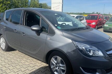 Opel Meriva 73.935 km 7.999 &euro; Münzenberg-Gambach 35516