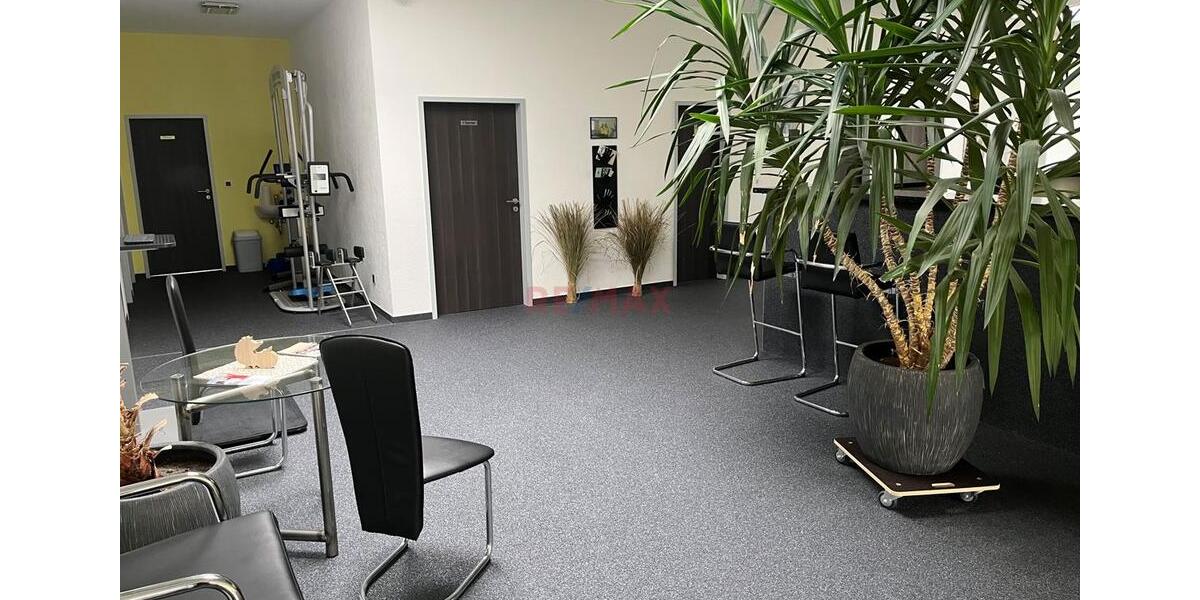 Gewerbeobjekt Waldsolms - 3.200&euro; | Angebot:23301587