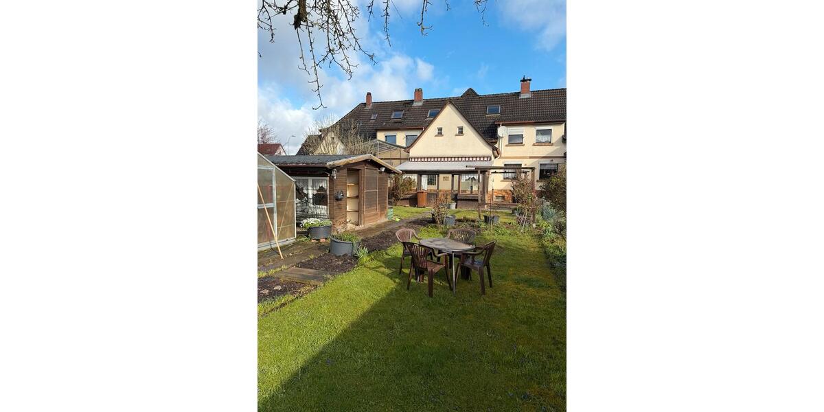 Reihenhaus Wetzlar Altenberger Straße - 9 Zimmer, 188 m&sup2;, 355.000&euro; | Angebot:25960353