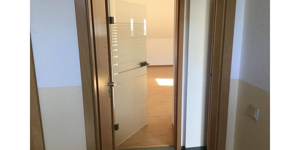 Etagenwohnung Herborn - 2 Zimmer, 40 m&sup2;, 490&euro; | Angebot:25864748