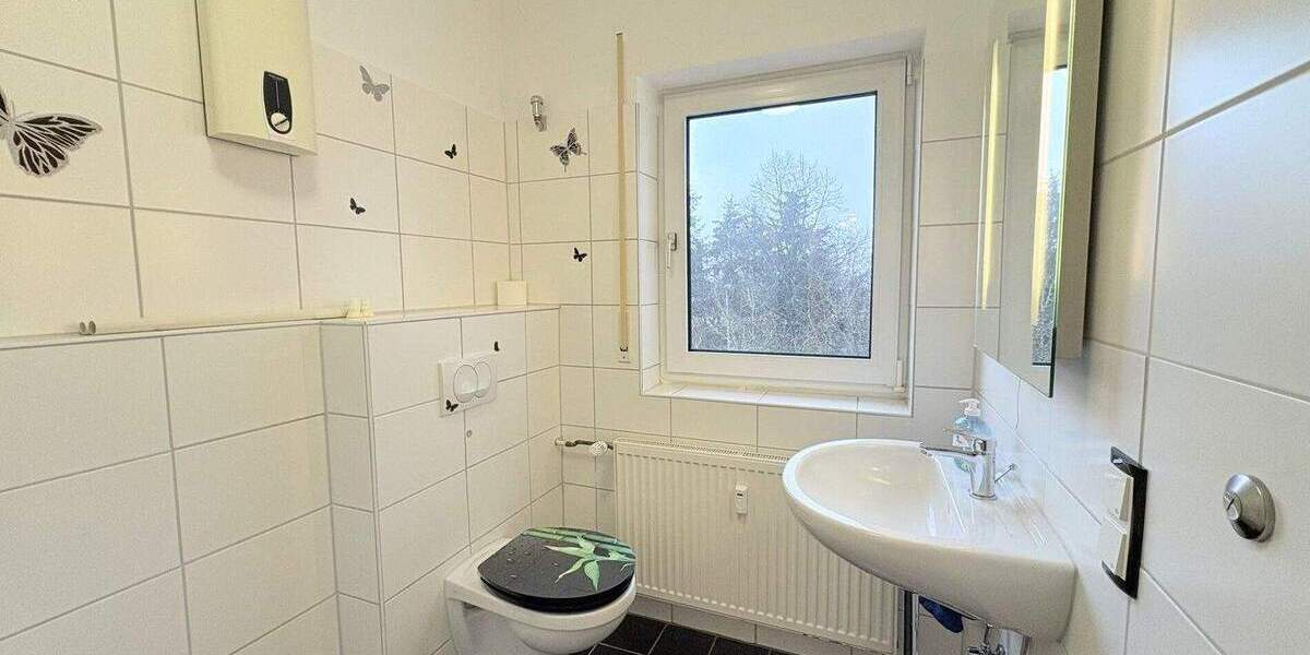 Etagenwohnung Marburg / Marbach Marbach - 2 Zimmer, 66 m&sup2;, 185.000&euro; | Angebot:25689265
