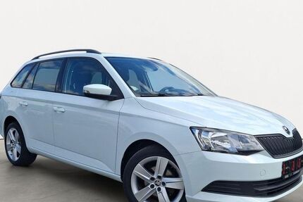 Skoda Fabia 79.100 km 9.150 &euro; Friedberg 61169