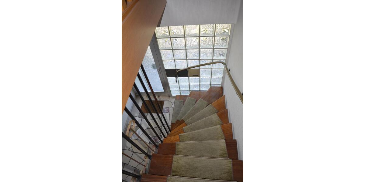 Mehrfamilienhaus, Wohnhaus Staufenberg - 11 Zimmer, 339 m&sup2;, 685.000&euro; | Angebot:24362675